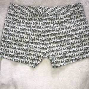 💙3/$20 BR elephant shorts! 🐘🌿